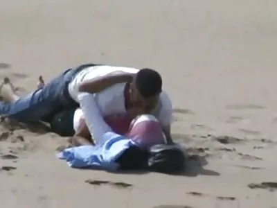 Zahnarztbesuch wurde für gratis alte pornos wehrlose Asiatin zu einer schmutzigen Angelegenheit