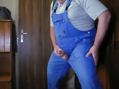 Üppiges braunhäutiges Babe reitet einen perfekten Schwanz reife schlampen porn