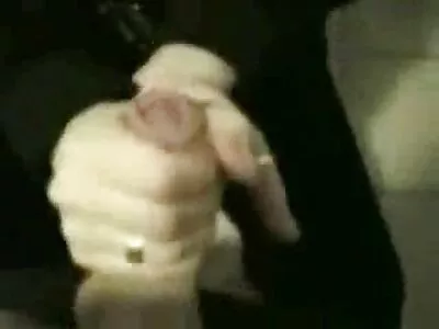 Junges süßes kostenlose pornobilder von reifen frauen Ding reitet einen großen schwarzen Schwanz vor dem Doggystyle-Fick